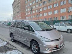 Фото авто Toyota Estima