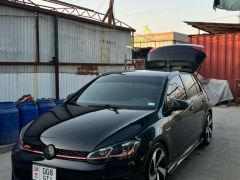 Сүрөт унаа Volkswagen Golf GTI