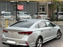 Photo of the vehicle Hyundai Sonata