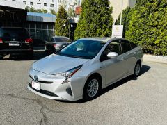 Фото авто Toyota Prius