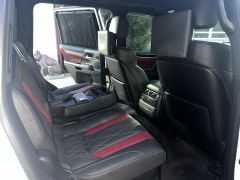 Photo of the vehicle Lexus LX