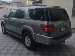 Фото авто Toyota Sequoia