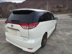 Фото авто Toyota Estima