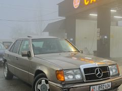 Photo of the vehicle Mercedes-Benz W124