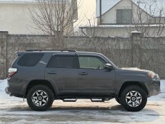 Сүрөт унаа Toyota 4Runner