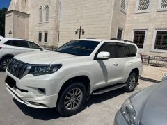 Сүрөт унаа Toyota Land Cruiser Prado