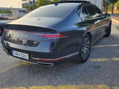 Сүрөт унаа Genesis G90