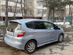 Photo of the vehicle Honda Fit