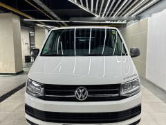 Сүрөт унаа Volkswagen Multivan