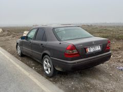 Фото авто Mercedes-Benz C-Класс