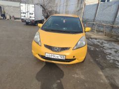 Photo of the vehicle Honda Fit