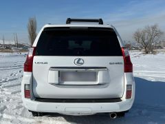 Photo of the vehicle Lexus GX