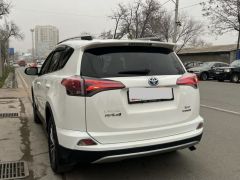 Фото авто Toyota RAV4