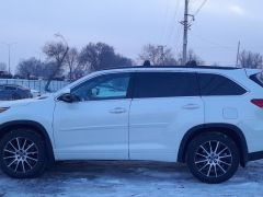 Сүрөт унаа Toyota Highlander