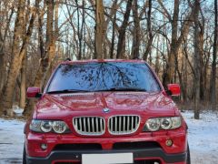 Photo of the vehicle BMW X5