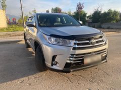 Сүрөт унаа Toyota Highlander