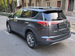 Сүрөт унаа Toyota RAV4