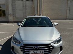 Сүрөт унаа Hyundai Elantra