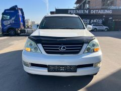 Photo of the vehicle Lexus GX