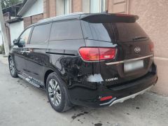 Photo of the vehicle Kia Carnival