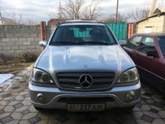 Сүрөт унаа Mercedes-Benz M-Класс