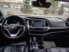 Сүрөт унаа Toyota Highlander