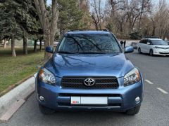 Сүрөт унаа Toyota RAV4