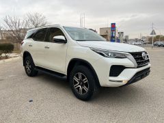 Photo of the vehicle Toyota Fortuner