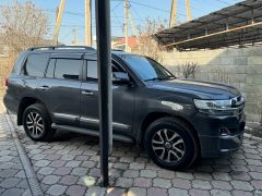 Фото авто Toyota Land Cruiser