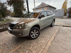 Photo of the vehicle Lexus RX