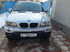 Photo of the vehicle BMW X5