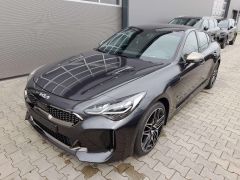 Фото авто Kia Stinger