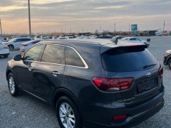 Сүрөт унаа Kia Sorento