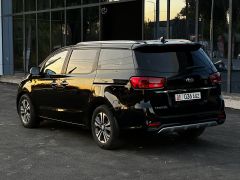 Фото авто Kia Carnival