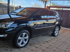 Photo of the vehicle Lexus RX