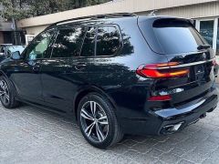 Фото авто BMW X7