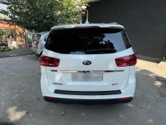 Фото авто Kia Carnival