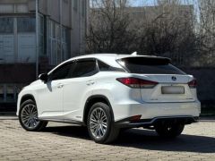 Photo of the vehicle Lexus RX