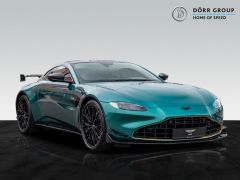 Фото авто Aston Martin V8 Vantage