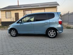 Фото авто Honda Fit