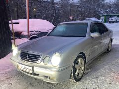 Фото авто Mercedes-Benz E-Класс