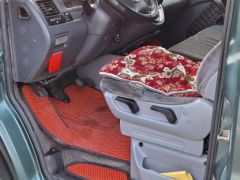 Сүрөт унаа Mercedes-Benz Vito