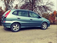 Фото авто Nissan Almera Tino