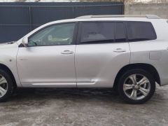 Фото авто Toyota Highlander