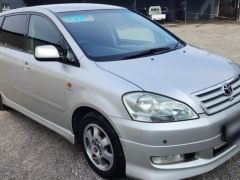 Сүрөт унаа Toyota Ipsum