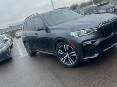 Фото авто BMW X7