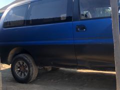 Фото авто Mitsubishi Delica