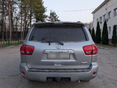 Фото авто Toyota Sequoia