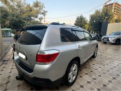 Фото авто Toyota Highlander