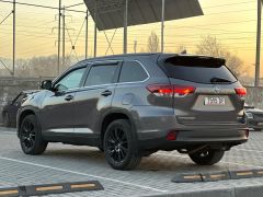 Сүрөт унаа Toyota Highlander